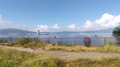 琵琶湖「湖岸緑地　帰帆島-2」